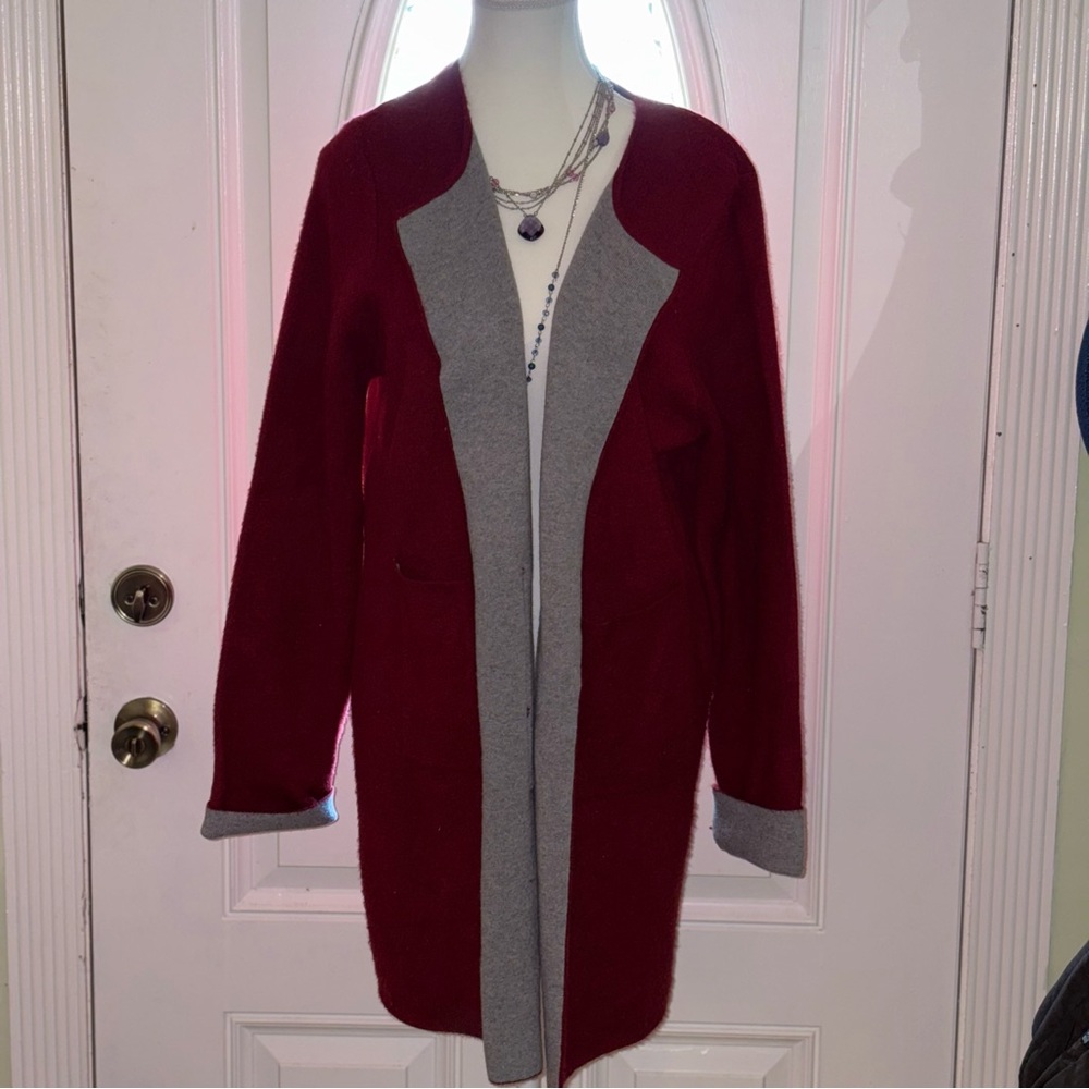 Olivers Women's Cardigan in Deep Red and Soft Gray